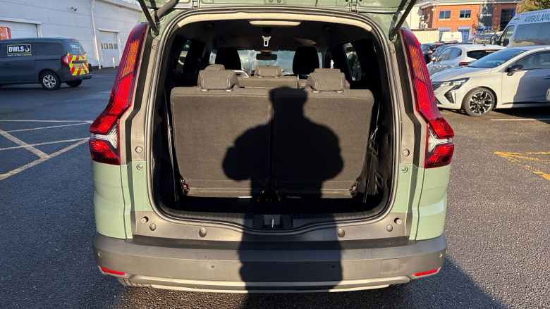 Dacia Jogger 1.0 TCe Extreme SE 5dr Petrol Estate